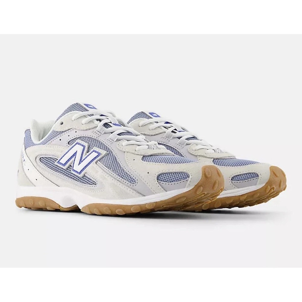 New Balance Men's White and Light Blue Mesh Sneakers with Gum Sole